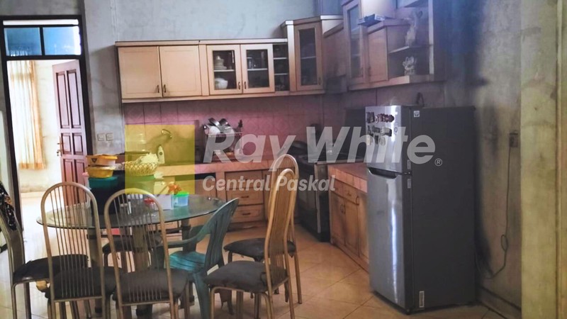 Ruko di Mainroad Padalarang