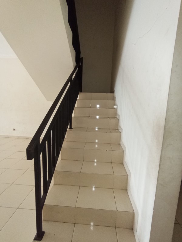 Ruko Strategis 2 Lantai Siap Pakai, Akses Jalan Lebar 12m, Dekat Dengan Ringroad Selatan, Sorowajan, Banguntapan, Bantul