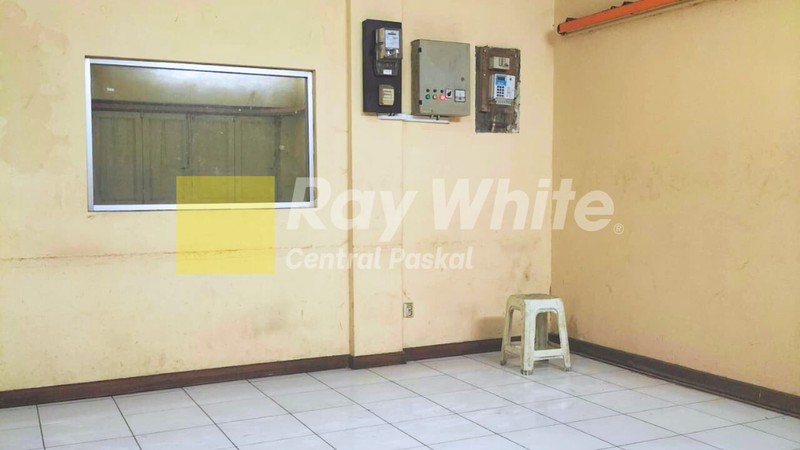 Ruko di Mainroad Otista Bandung