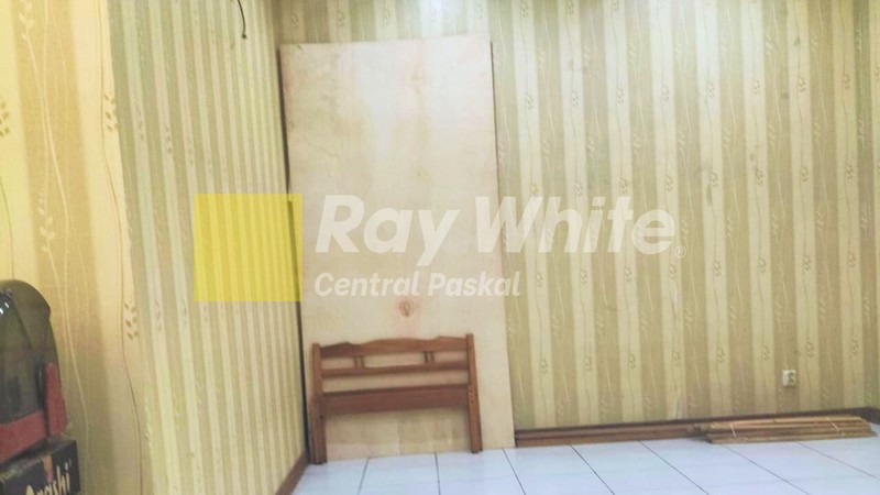 Ruko di Mainroad Otista Bandung