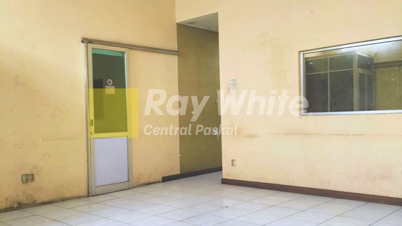 Ruko di Mainroad Otista Bandung