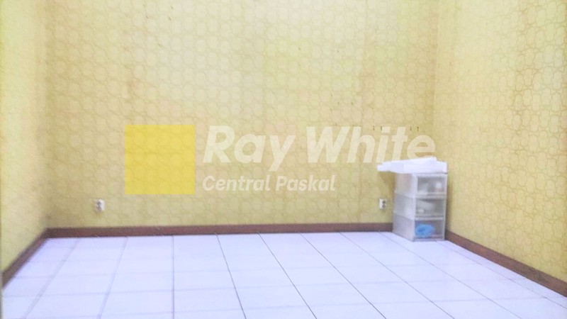 Ruko di Mainroad Otista Bandung