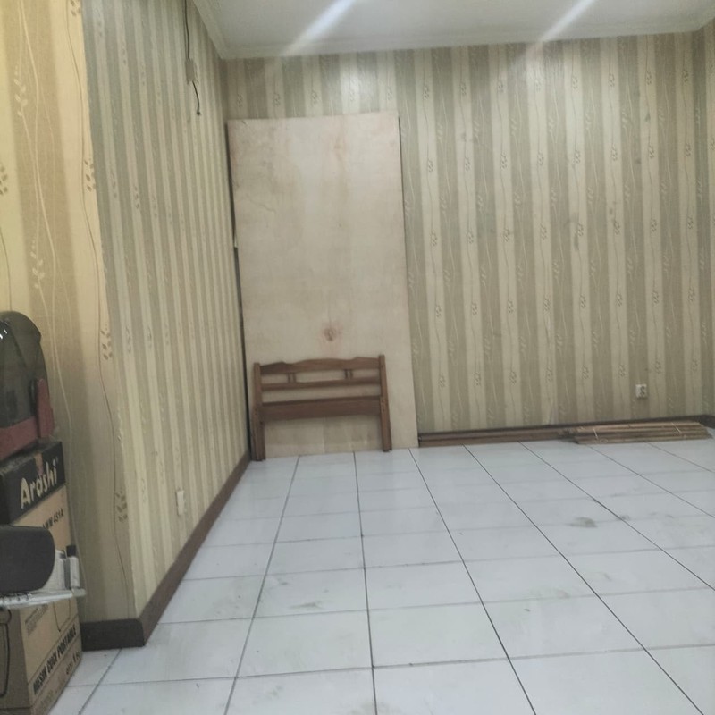 Ruko di Mainroad Otista Bandung