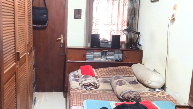 Rumah 2 Lantai 4 KT Lokasi Strategis Tebet Jaksel