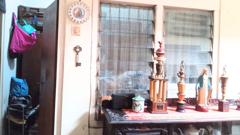 Rumah 2 Lantai 4 KT Lokasi Strategis Tebet Jaksel