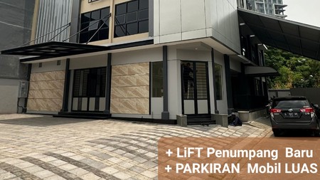 Disewakan 542 M2 Gedung Surabaya Barat Komersial Area Darmo Bavarian Village - Raya Darmo Permai - Gedung 3 Lantai Plus Lift Baru - Parkiran Mobil Luas Dekat Pasar Modern Puncak Permai, Darmo Harapan,