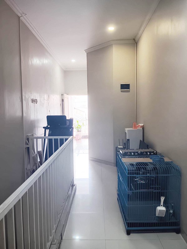 Rumah Minimalis 2 Lantai, Bagus Nyaman di Cipadu