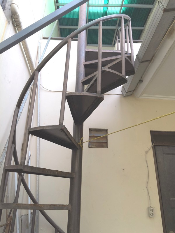 DIJUAL RUMAH TINGKAT CLUSTER TERDEPAN KOTA WISATA