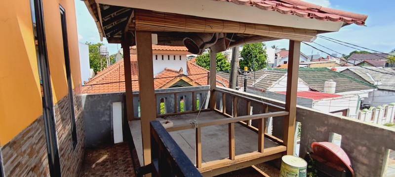 Rumah Kost 2 Lantai 13 Kamar + Kamar Mandi di dalam - Lokasi Ciledug Tangerang