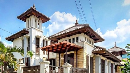 Rumah Dijual/Disewa Lahan Luas 768m2 Lokasi di Loka Indah Kalibata Pancoran Jaksel