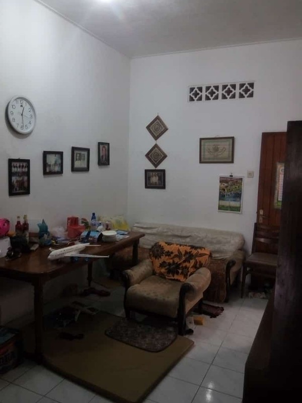 Rumah Lama Hitung Tanah Di Pondok Pinang, Jakarta Selatan 