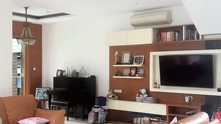 Rumah di Menteng Bintaro Semi Furnished Siap Huni