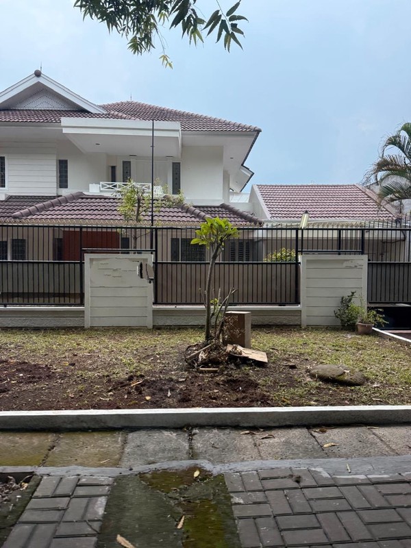 Rumah Mewah di Lebak Bulus Jakarta Selatan