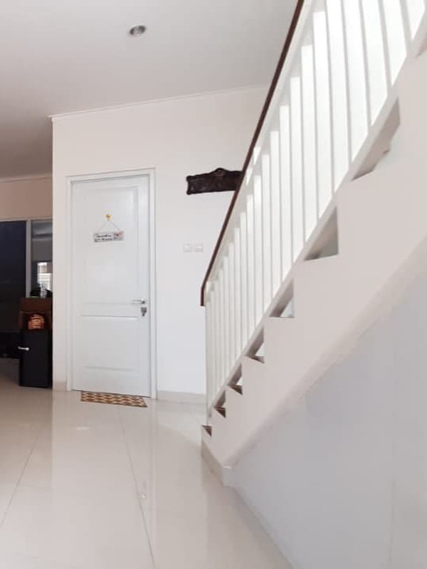 Rumah Cluster Selangkah Dari Bintaro Siap Huni