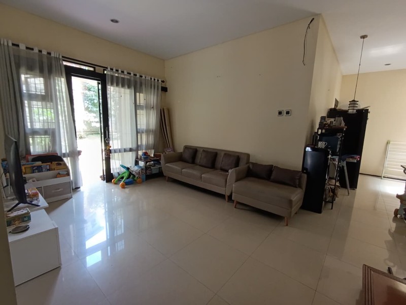 Rumah Modern 2 Lantai di Perumahan Daiichi Antapani - Siap Huni, Lingkungan Tenang