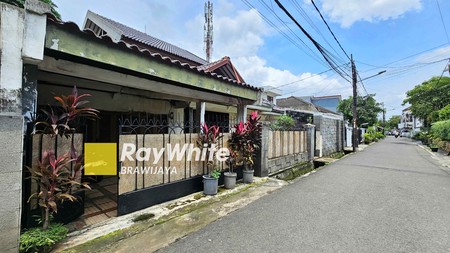 Rumah di jalan Nimun, Kebayoran Lama, Jakarta Selatan, 2 km ke Mal Pondok Indah