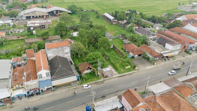 Dijual Tanah Komersial Di Kota Gombong, Tepi Jalan Raya Yos Sudarso (Jalan Nasional), Kebumen, Jawa Tengah