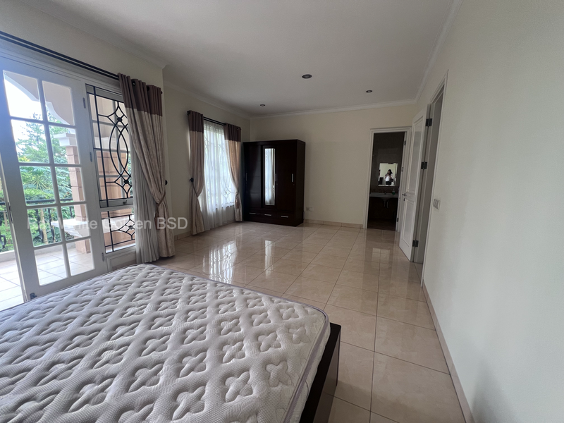 Rumah Strategis di The Green Dekat Akses Toll dan Stasiun Rawa Buntu 