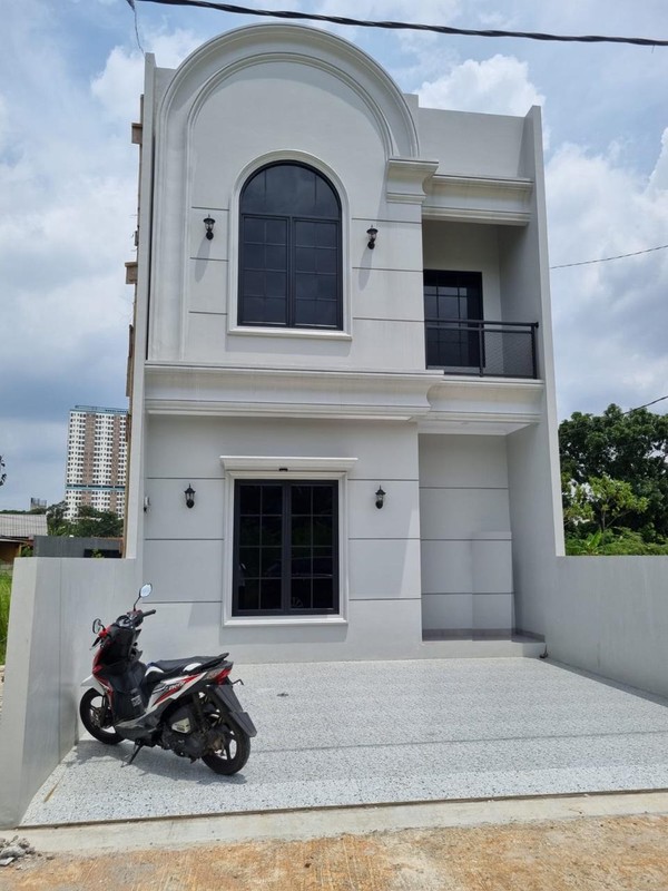 Rumah Minimalis, Bagus, Siap Huni dalam Cluster di Ciater, Tangsel