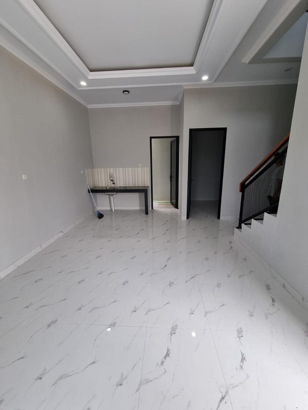 Rumah Minimalis, Bagus, Siap Huni dalam Cluster di Ciater, Tangsel