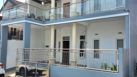 Dijual Rumah 2 lantai di Villa Griya Emas BNS Kota Batu