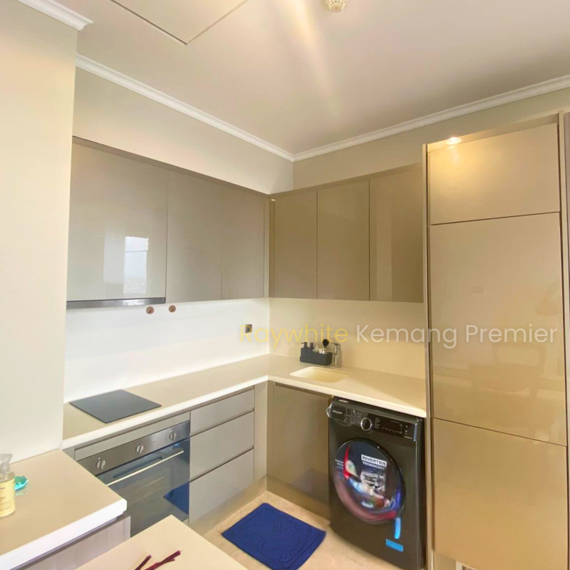 Premium 1-Bedroom Apartment at District 8 Senayan, Connected to ASHTA Mall
