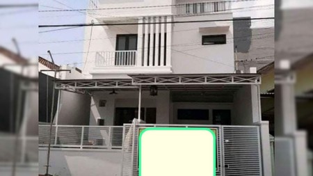 Rumah Surabaya di Perum Nirwana Eksekutif, Wonorejo Rungkut