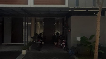 Rumah 2 Lantai Siap Huni di Perum Grand Sunrise Menganti