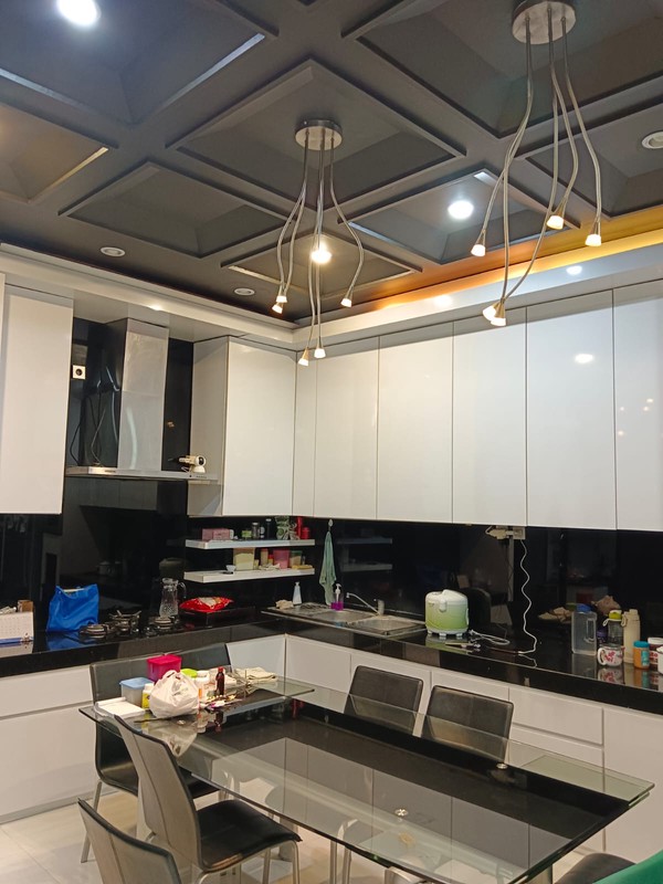 Rumah Tinggal, Di Daerah Tanah Abang