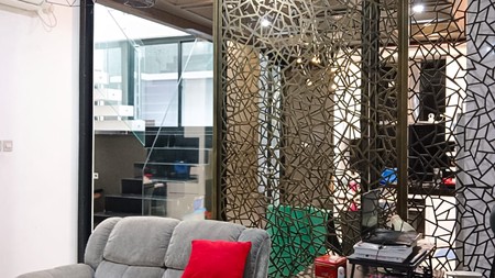 Rumah Tinggal, Di Daerah Tanah Abang