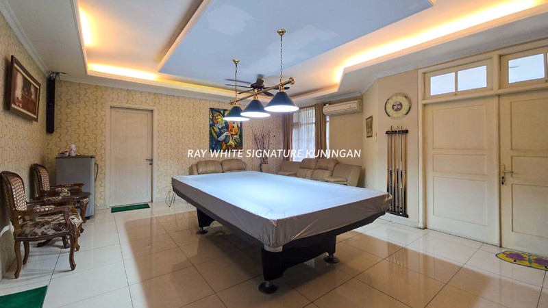 Rumah Mewah Siap Huni di Jalan Abdul Majid Raya Kebayoran Baru