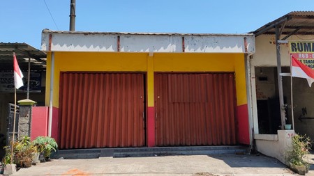 Rumah Dijual Balas Klumprik Surabaya Barat