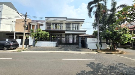 Rumah Bagus Siap Huni dan Asri di Jl Gedung Pinang, Pondok Indah, Jakarta Selatan