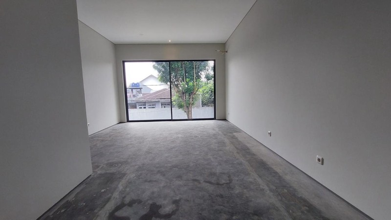 Brand New Rumah Minimalist 2 Lantai di Cinere Akses Mudah ke Tol