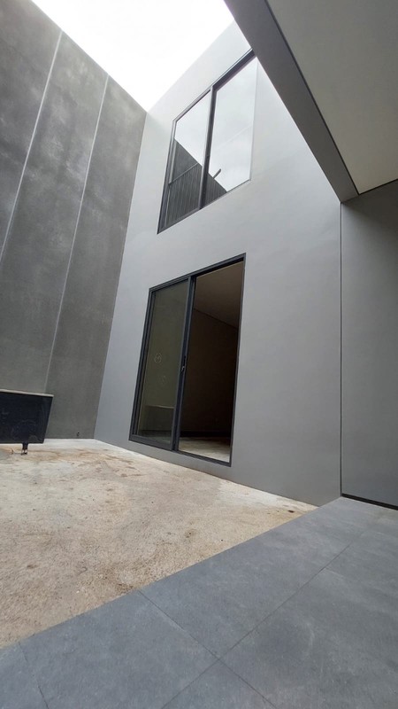 Brand New Rumah Minimalist 2 Lantai di Cinere Akses Mudah ke Tol