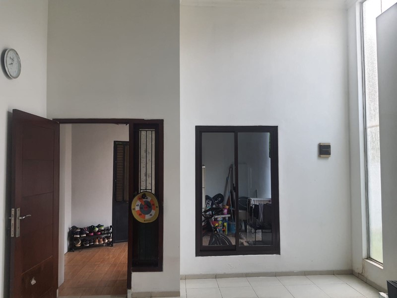 Rumah hoek di Nusa Loka BSD