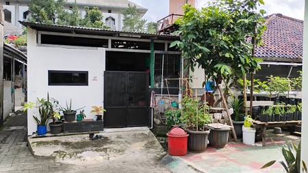 Rumah dan Kontrakan 2 Pintu Lokasi Strategis di Jl.H Kamang Pondok Labu
