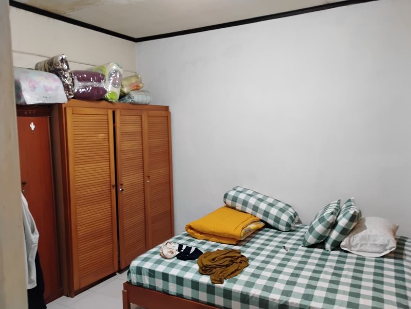 Rumah dan Kontrakan 2 Pintu Lokasi Strategis di Jl.H Kamang Pondok Labu