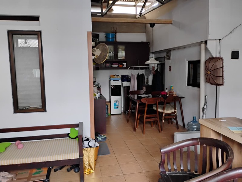 Rumah dan Kontrakan 2 Pintu Lokasi Strategis di Jl.H Kamang Pondok Labu