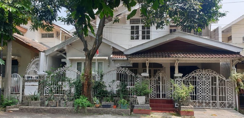 DIJUAL RUMAH  Bintaro Jaya