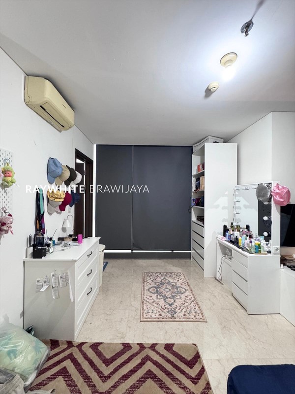 Apartment L'avenue Pancoran 2BR Nice Facilities