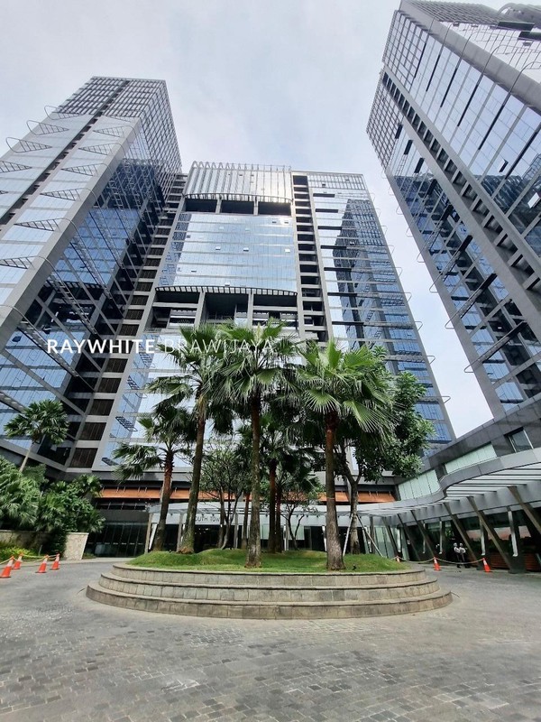 Apartment L'avenue Pancoran 2BR Nice Facilities