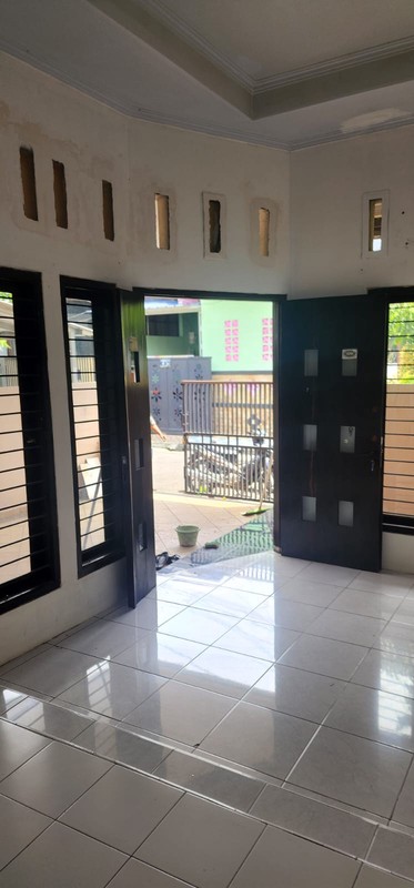 Rumah standar di Nusa Loka BSD