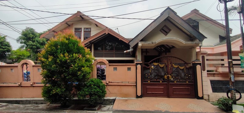 Rumah Dijual Griya Kebraon Tengah Surabaya