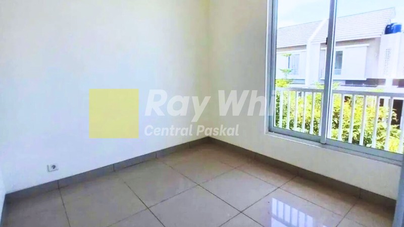 Rumah di Summarecon Cluster Chyntia Bandung