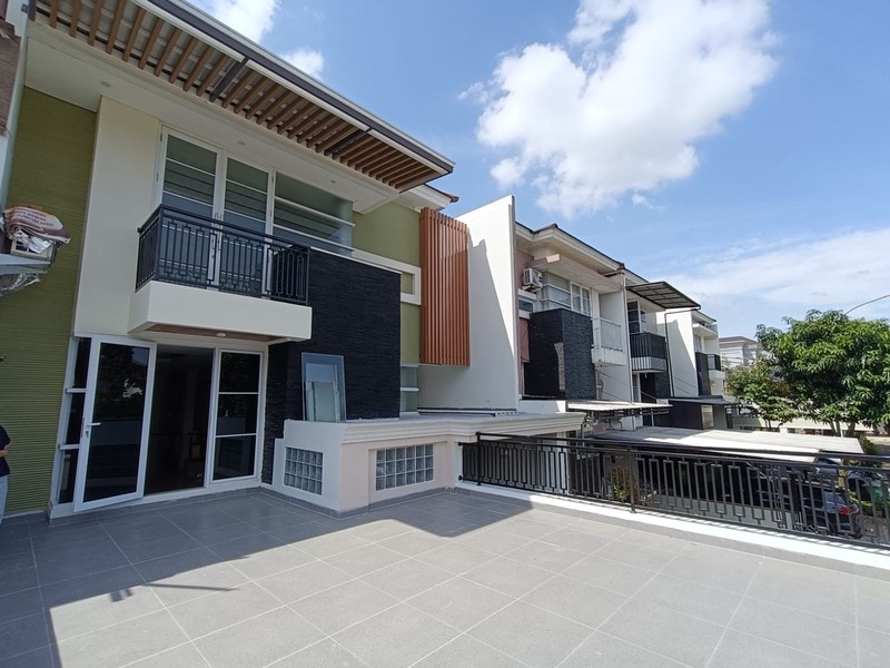 Rumah Grand Wisata siap huni