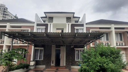 RUMAH KOST EKSKLUSIF DI LOKASI STRATEGIS DI BEVERLY HILLS JABABEKA 