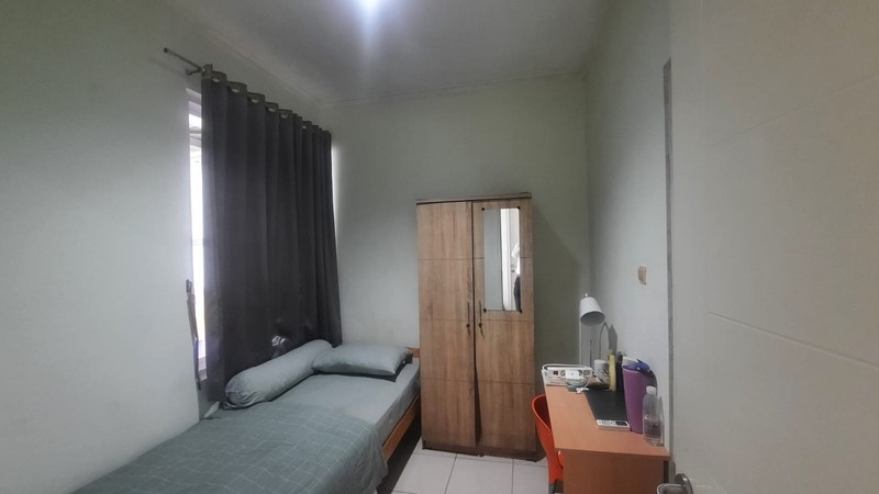 RUMAH KOST EKSKLUSIF DI LOKASI STRATEGIS DI BEVERLY HILLS JABABEKA 