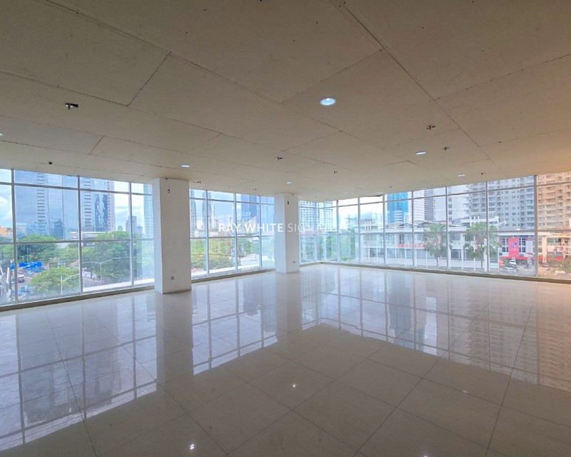  Dijual Gedung Komersial di Jl K.H. Mas Mansyur 