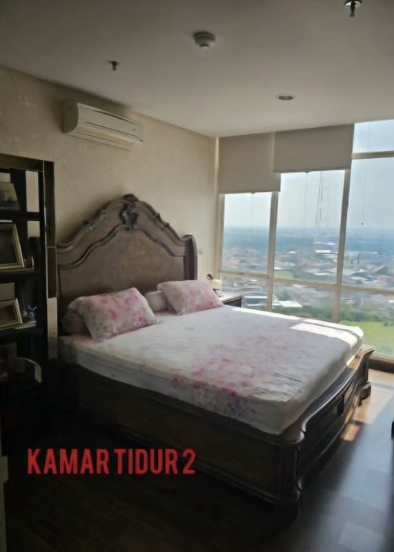 Apartemen ADHIWANGSA 3+1 BR, Full Furnished (diatas Mall Fairway Nine ex Lenmarc), Surabaya Barat